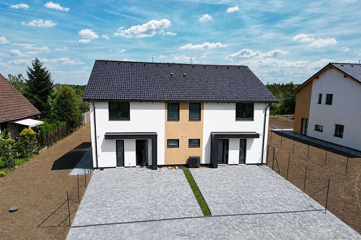 Prodej rodinného domu 144 m², pozemek 564 m² – fotografie 3