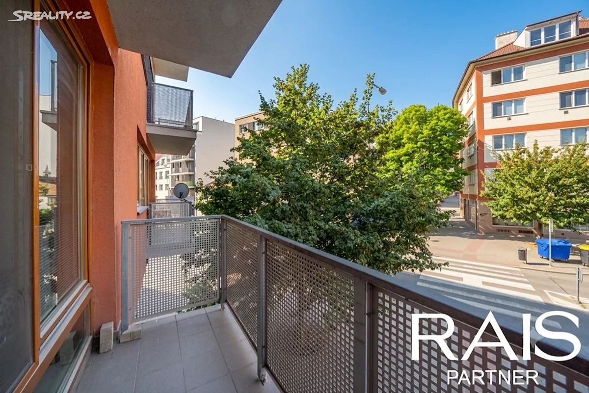 Prodej bytu 2+kk 63 m² – pohled 3