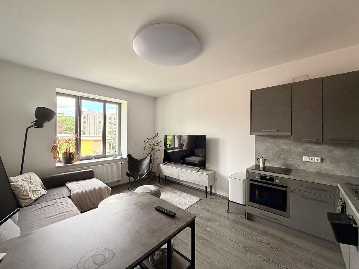 Pronájem bytu 2+kk 50 m²