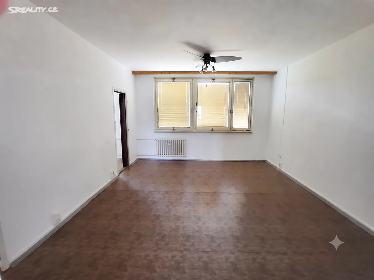Prodej bytu 4+1 81 m², Praha