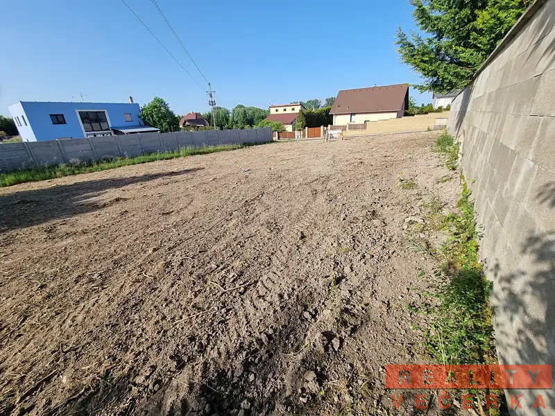 Prodej stavebního pozemku 640 m², Chýně – náhled fotky 3