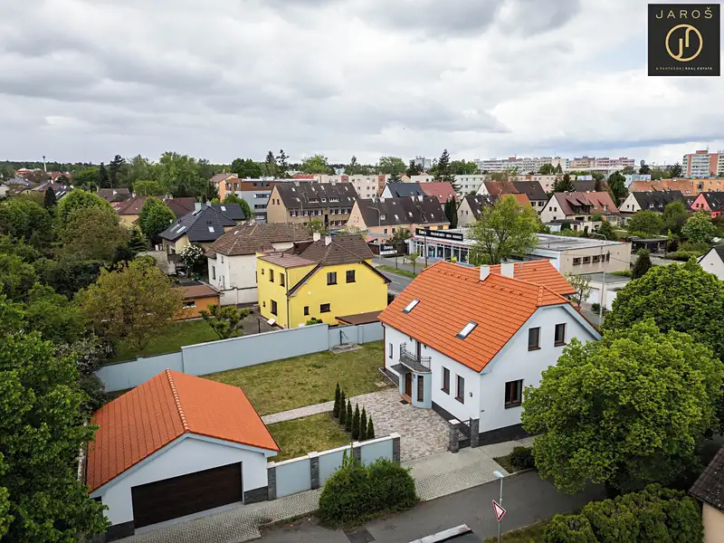 Prodej rodinného domu 209 m², pozemek 630 m², Kladno – náhled fotky 3