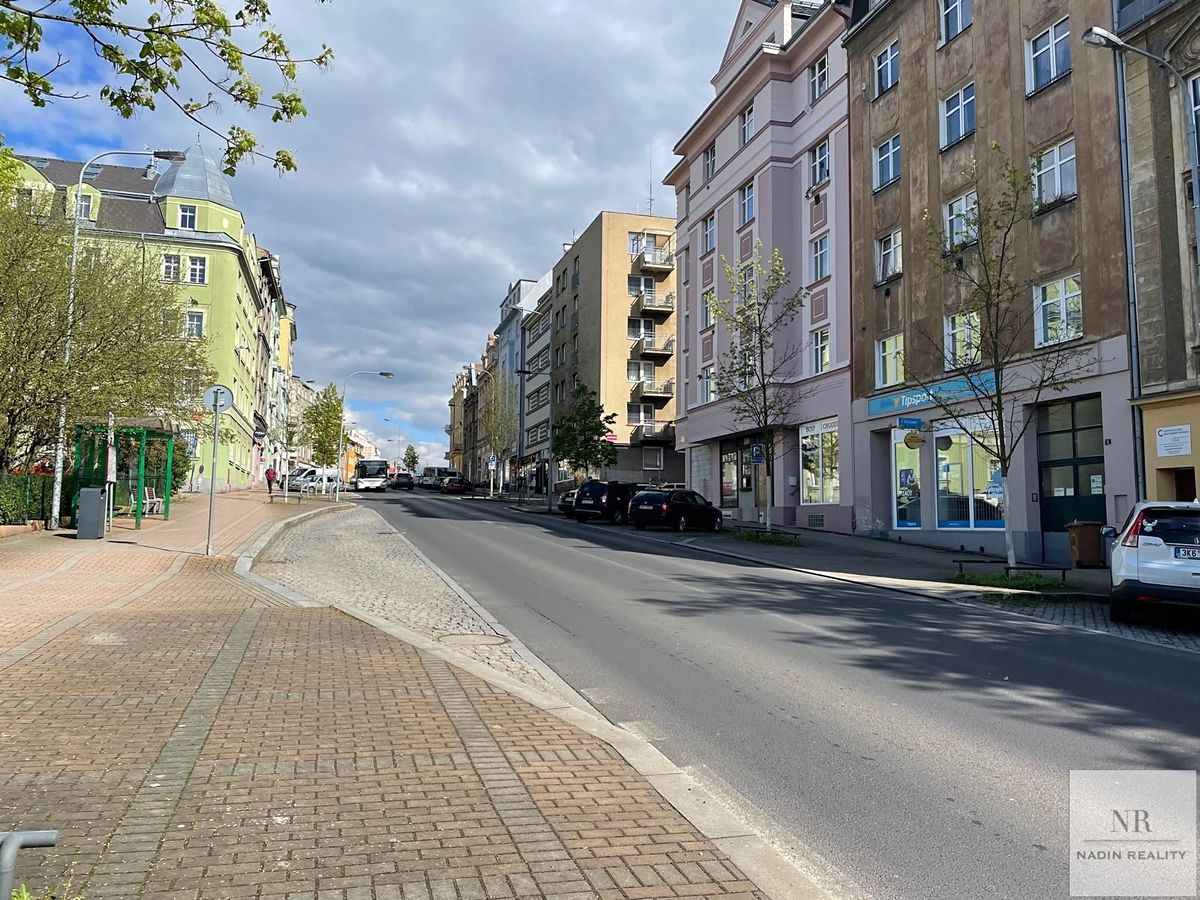 Prodej obchodního prostoru 56 m² – fotografie 2