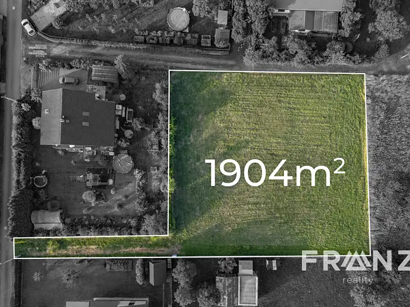 Prodej stavebního pozemku 1904 m², Petřvald – náhled fotky 2