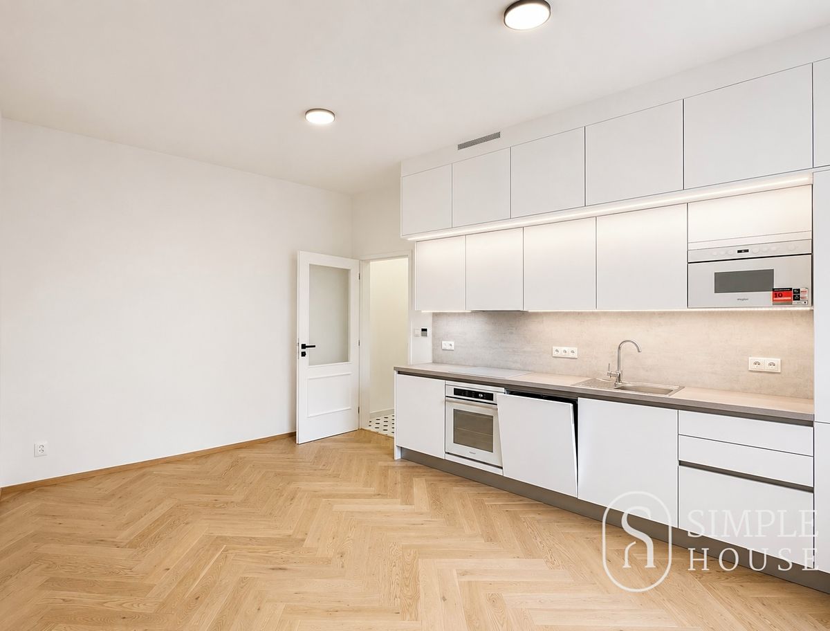 Pronájem bytu 1+kk 30 m²