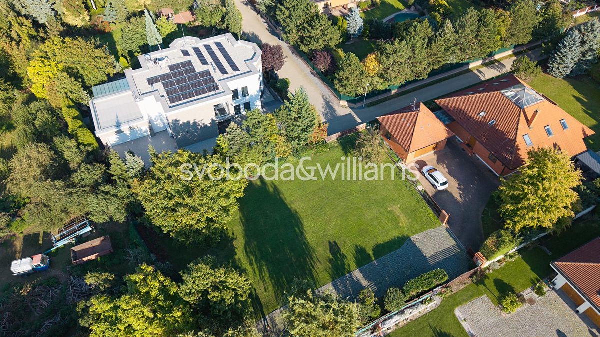 Prodej stavebního pozemku 945 m² – fotografie 5
