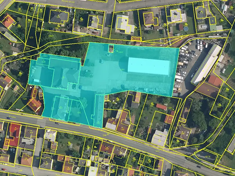 Prodej výrobní haly, prostoru 8000 m², Dobrovice – náhled fotky 1