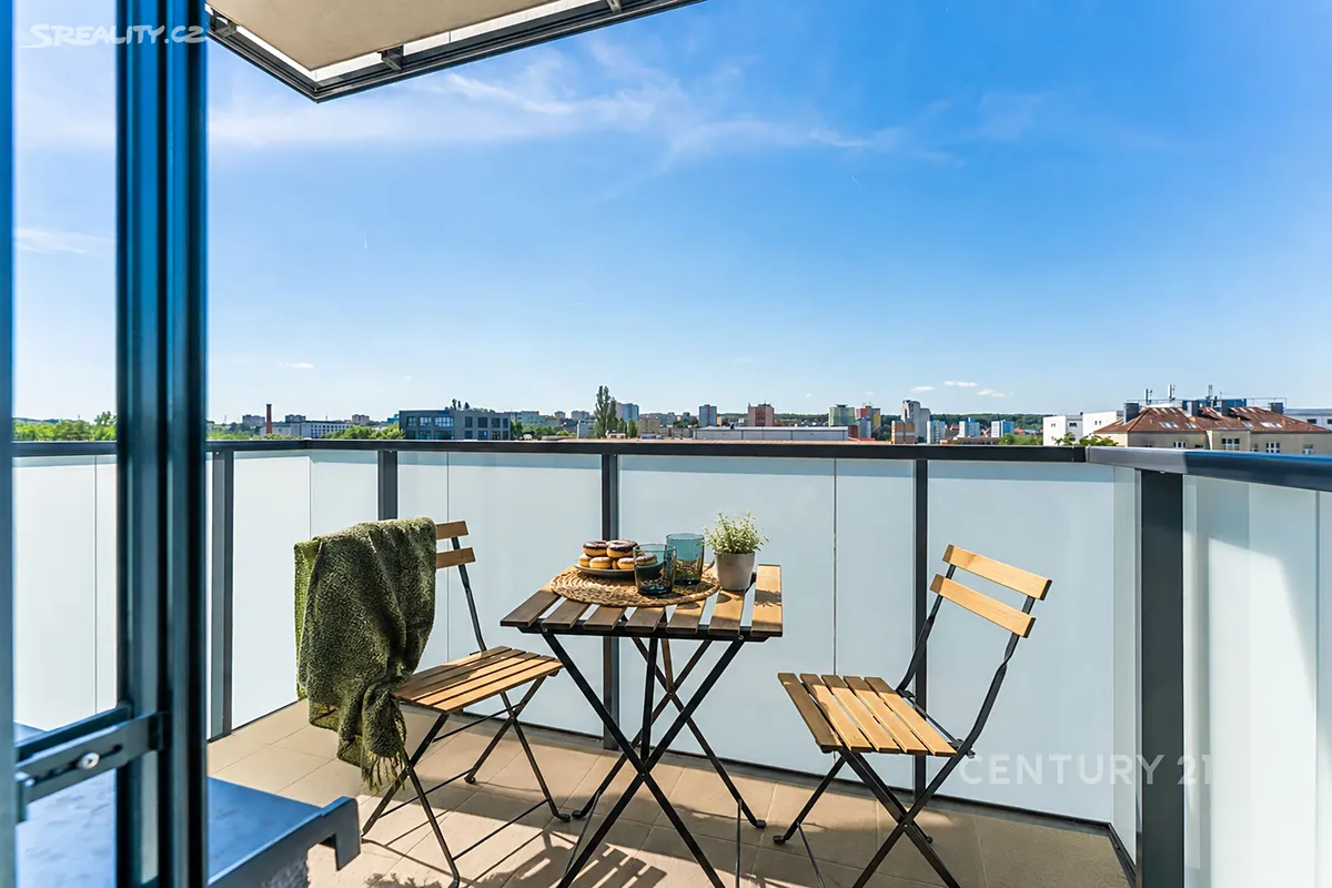Pronájem bytu 2+kk 47 m² – další