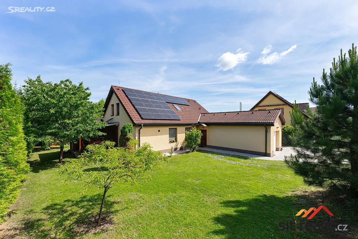 Prodej rodinného domu 172 m², pozemek 800 m², Úvaly