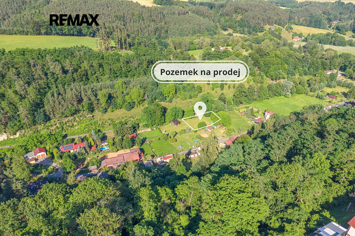 Prodej stavebního pozemku 847 m² – fotografie 3