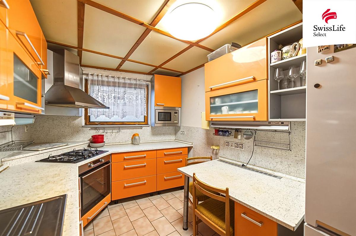 Prodej rodinného domu 124 m², pozemek 242 m² – fotografie 4