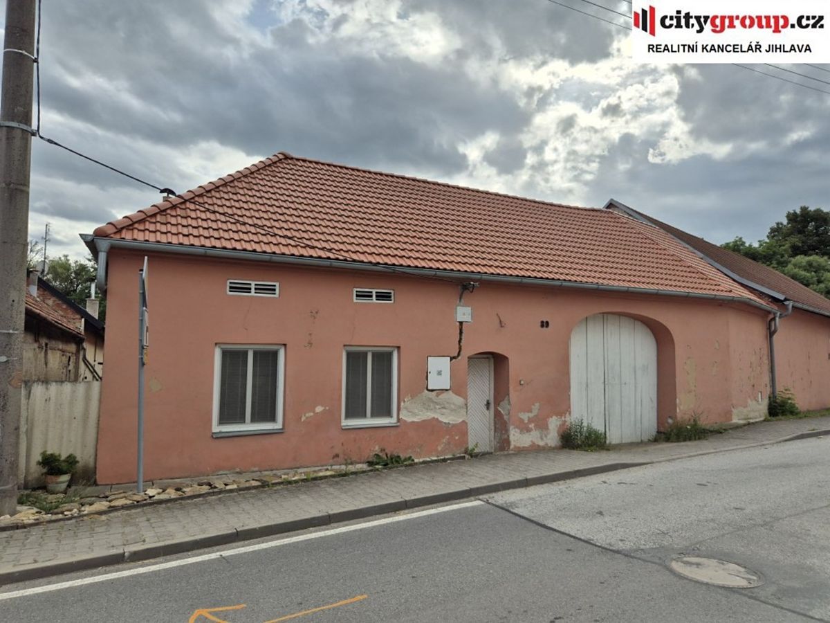 Prodej rodinného domu 405 m², pozemek 1413 m²