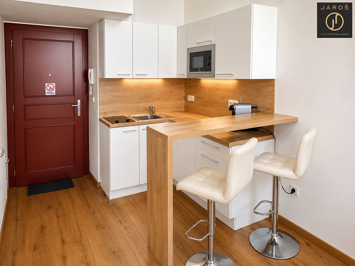 Pronájem bytu 1+kk 25 m²