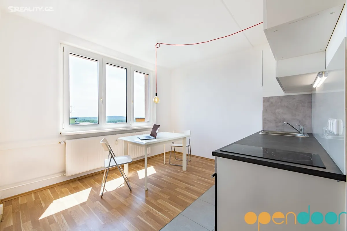 Pronájem bytu 1+1 35 m², Chomutov
