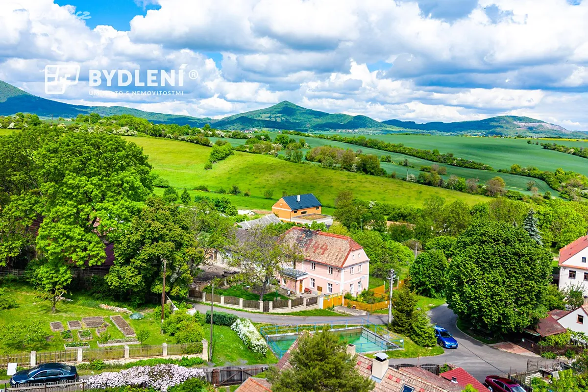 Prodej rodinného domu 150 m², pozemek 1243 m² – pohled 4
