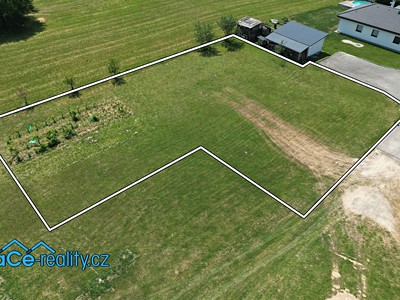 Prodej  stavebního pozemku 1 163 m²