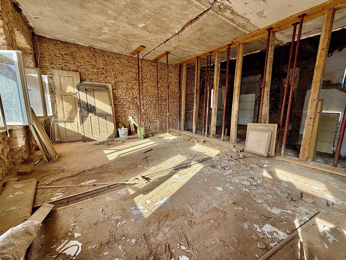 Prodej rodinného domu 154 m², pozemek 1090 m² – fotografie 5