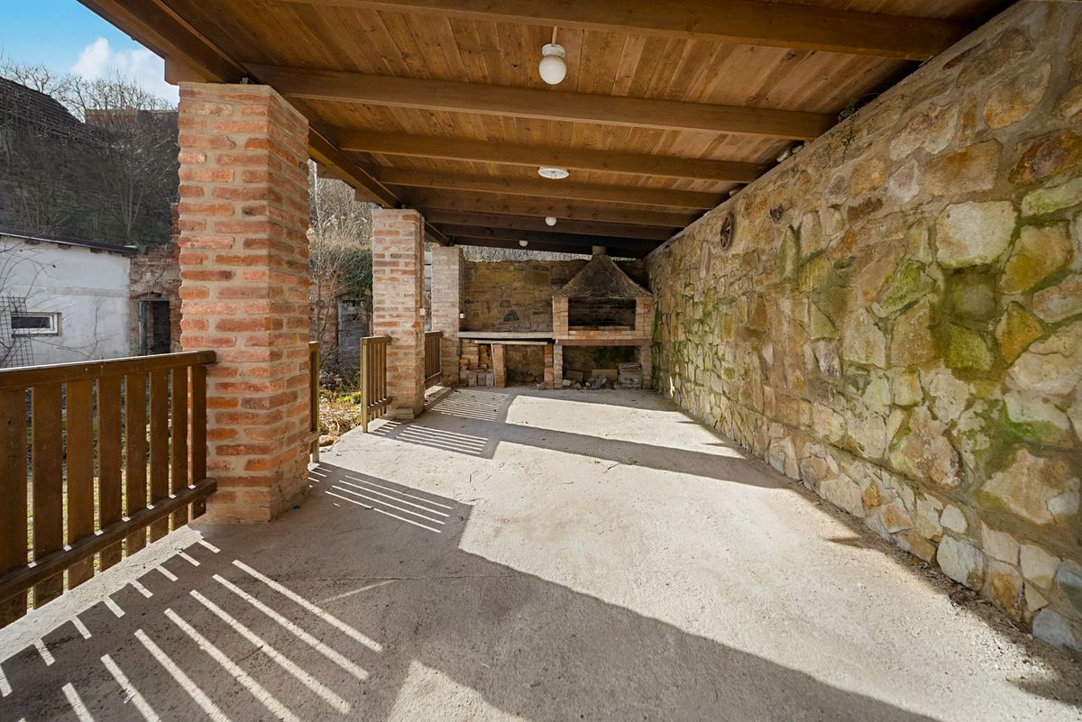 Prodej vícegeneračního domu 250 m², pozemek 596 m² – fotografie 5