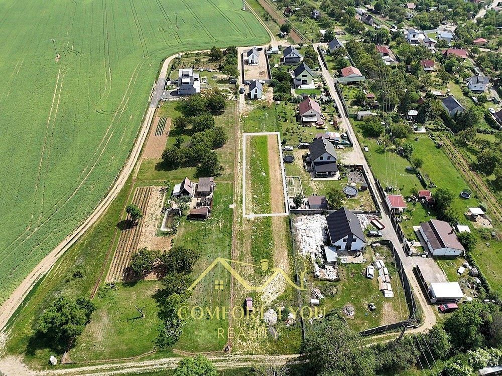 Prodej stavebního pozemku 799 m² – fotografie 2