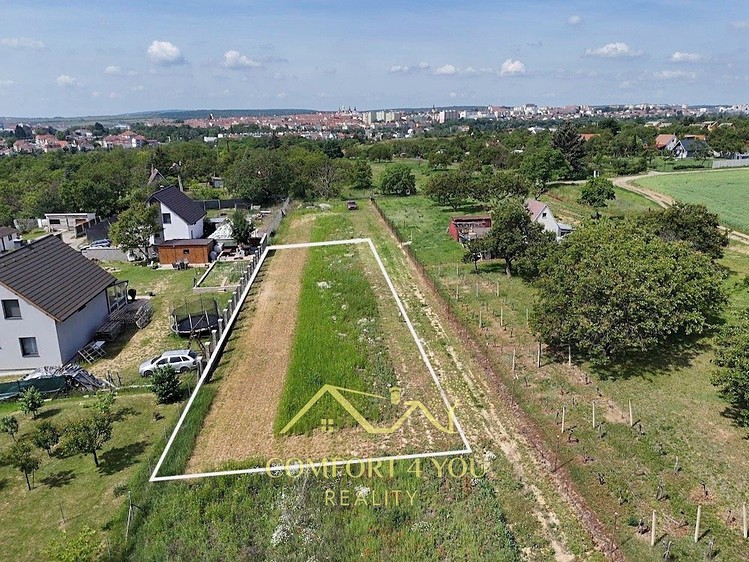 Prodej pozemku, 799 m² (3 z 9)