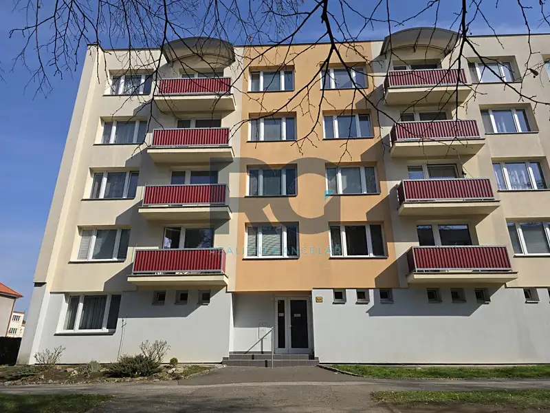 Prodej bytu 3+1 64 m², Písek – náhled fotky 2