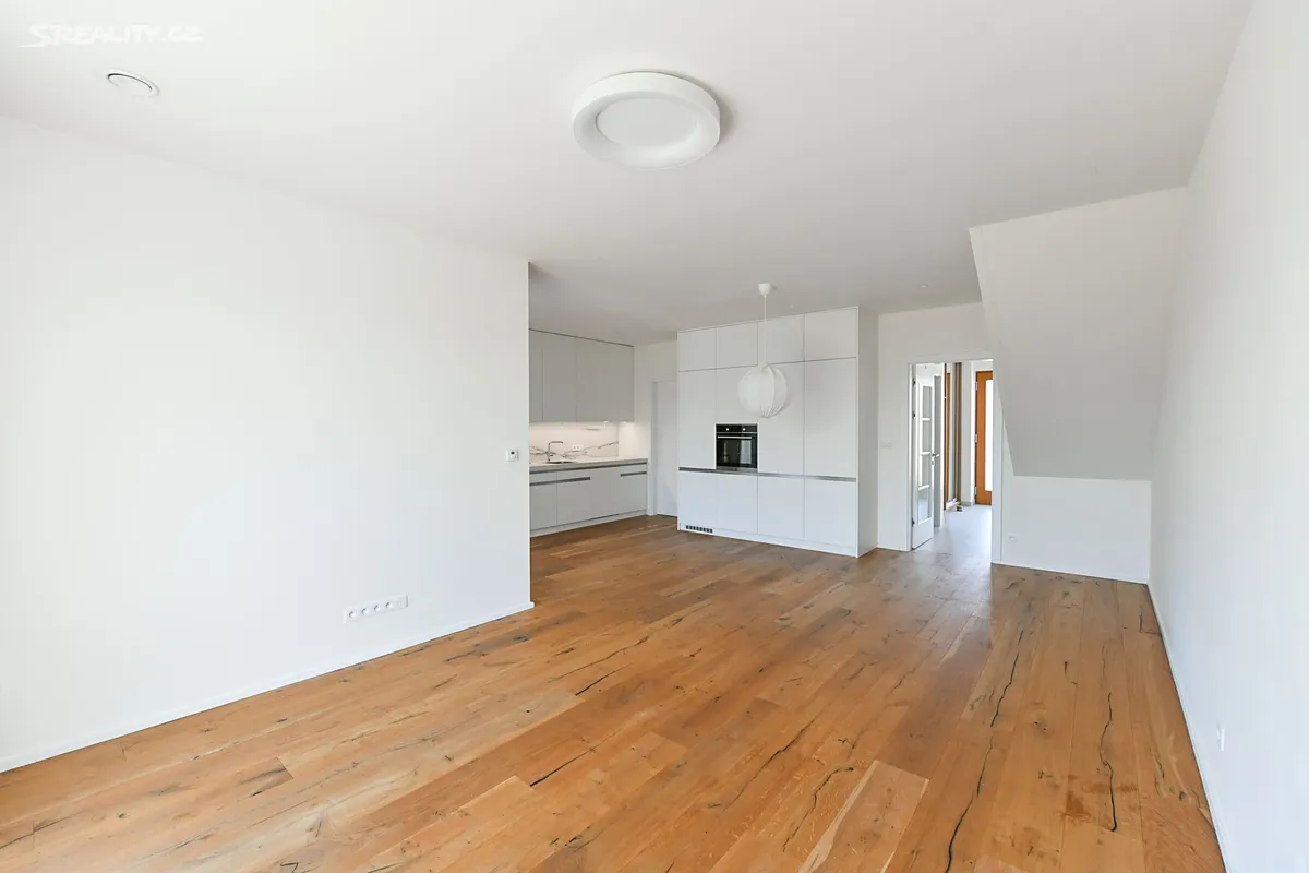 Pronájem rodinného domu 116 m², pozemek 224 m² – pohled 3