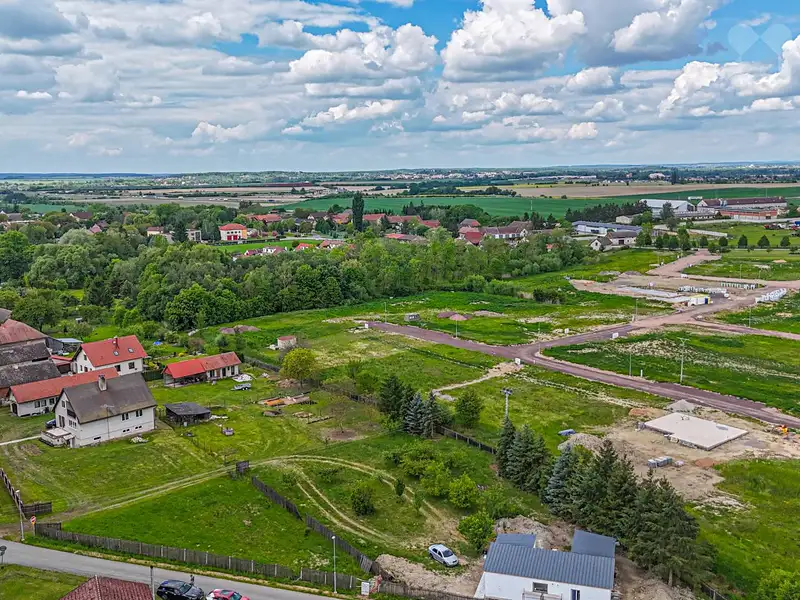 Prodej stavebního pozemku 899 m², Klamoš – náhled fotky 3