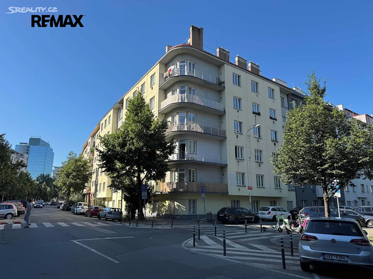 Pronájem bytu 2+1 42 m², Praha