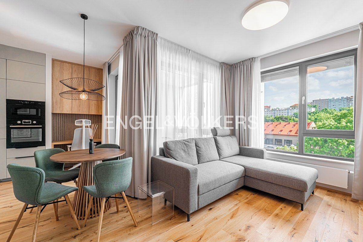 Pronájem bytu 2+kk 53 m²