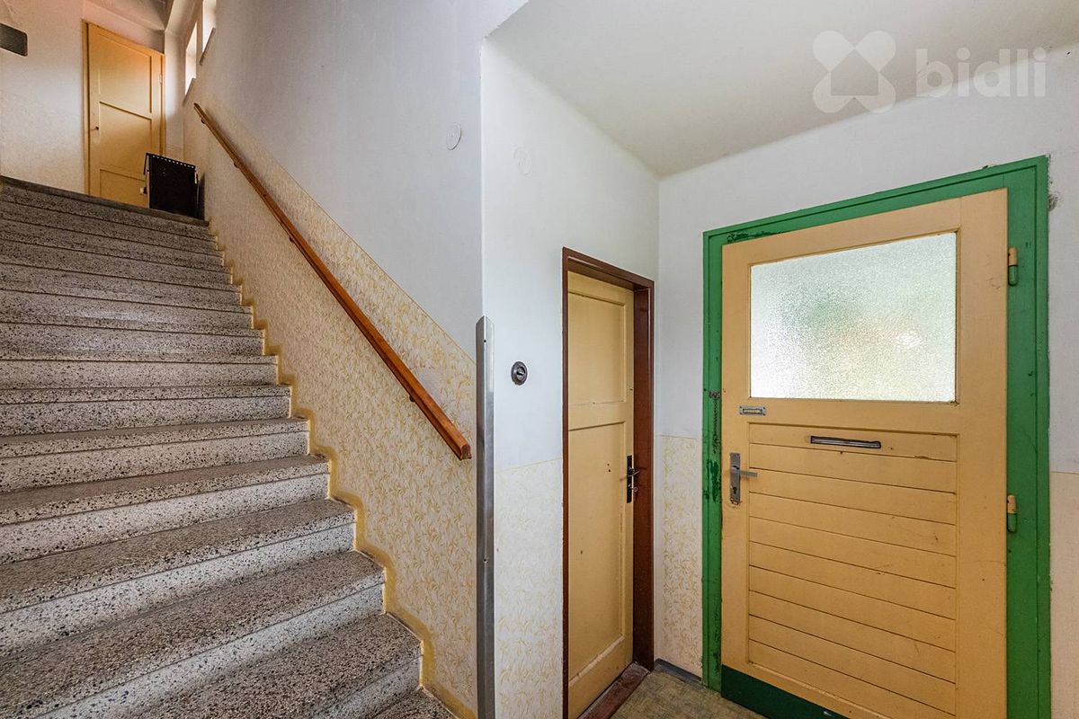 Prodej rodinného domu 138 m², pozemek 1074 m² – fotografie 3