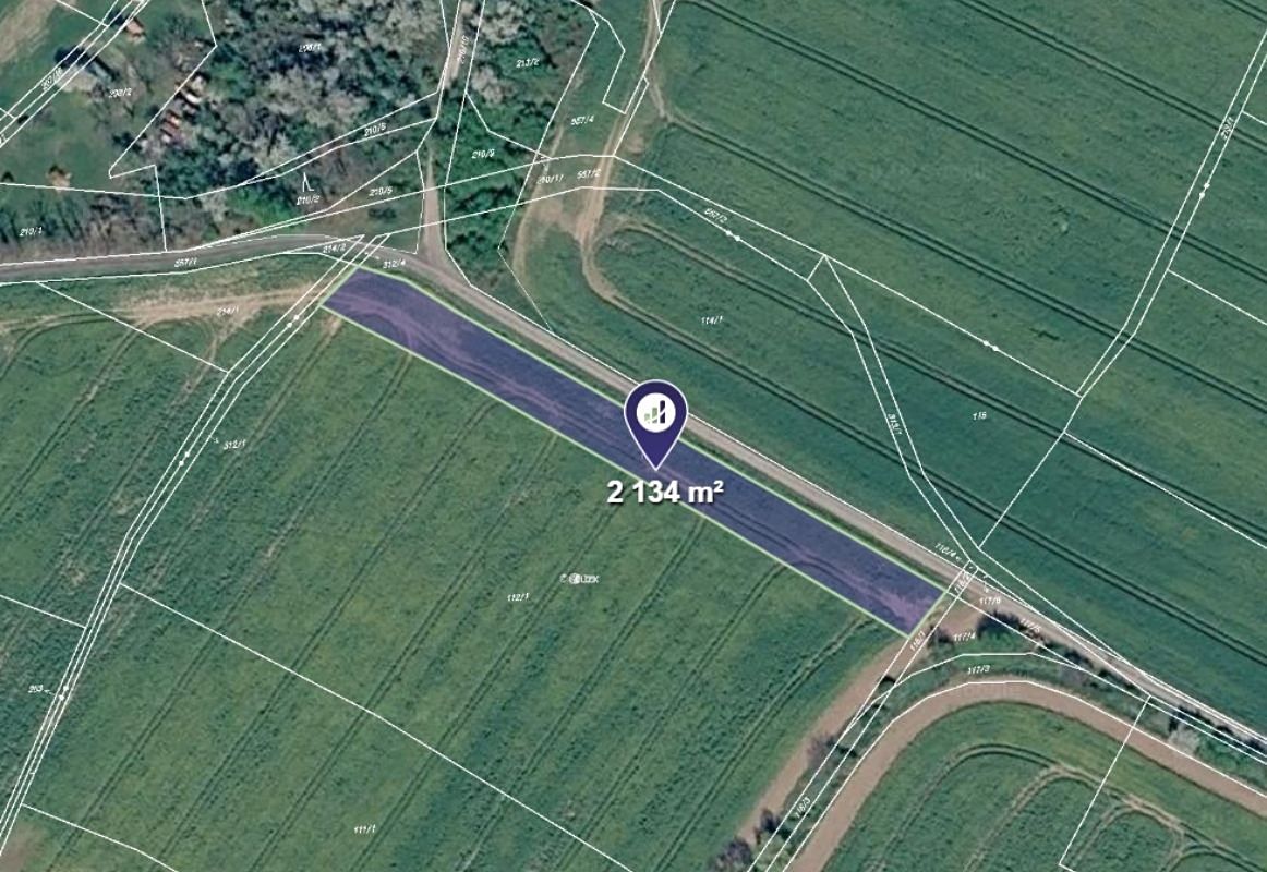 Prodej pole 2134 m²