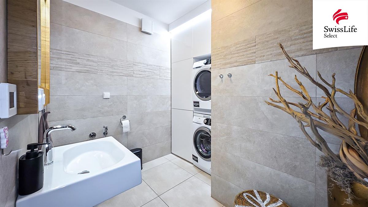 Prodej rodinného domu 200 m², pozemek 1655 m² – fotografie 5