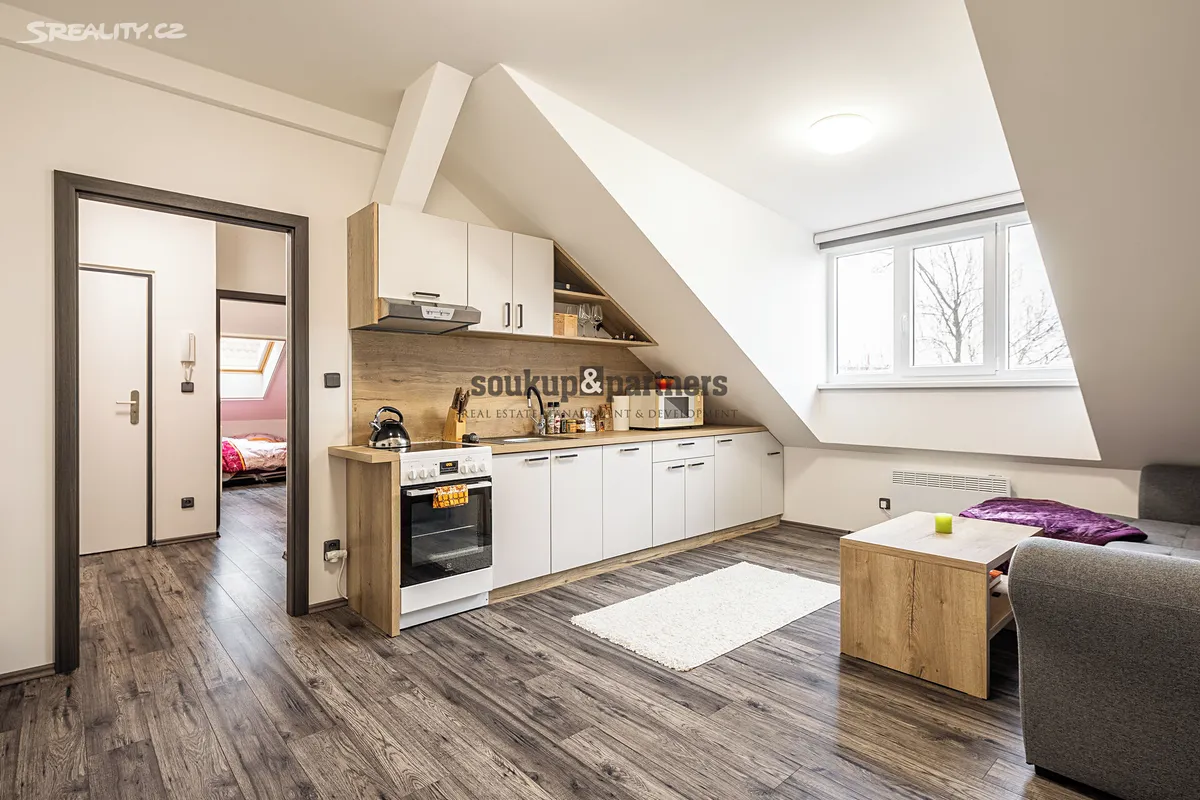 Pronájem bytu 2+kk 46 m², Praha