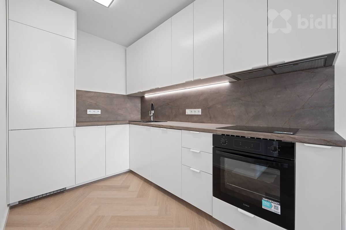 Pronájem bytu 2+kk 42 m²
