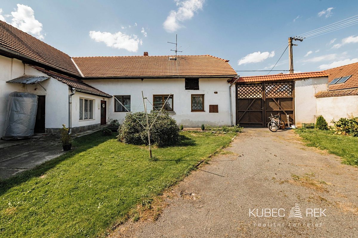 Prodej rodinného domu 145 m², pozemek 2365 m² – fotografie 5