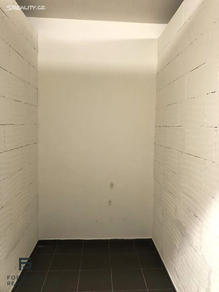 Pronájem bytu 1+kk 25 m² – další