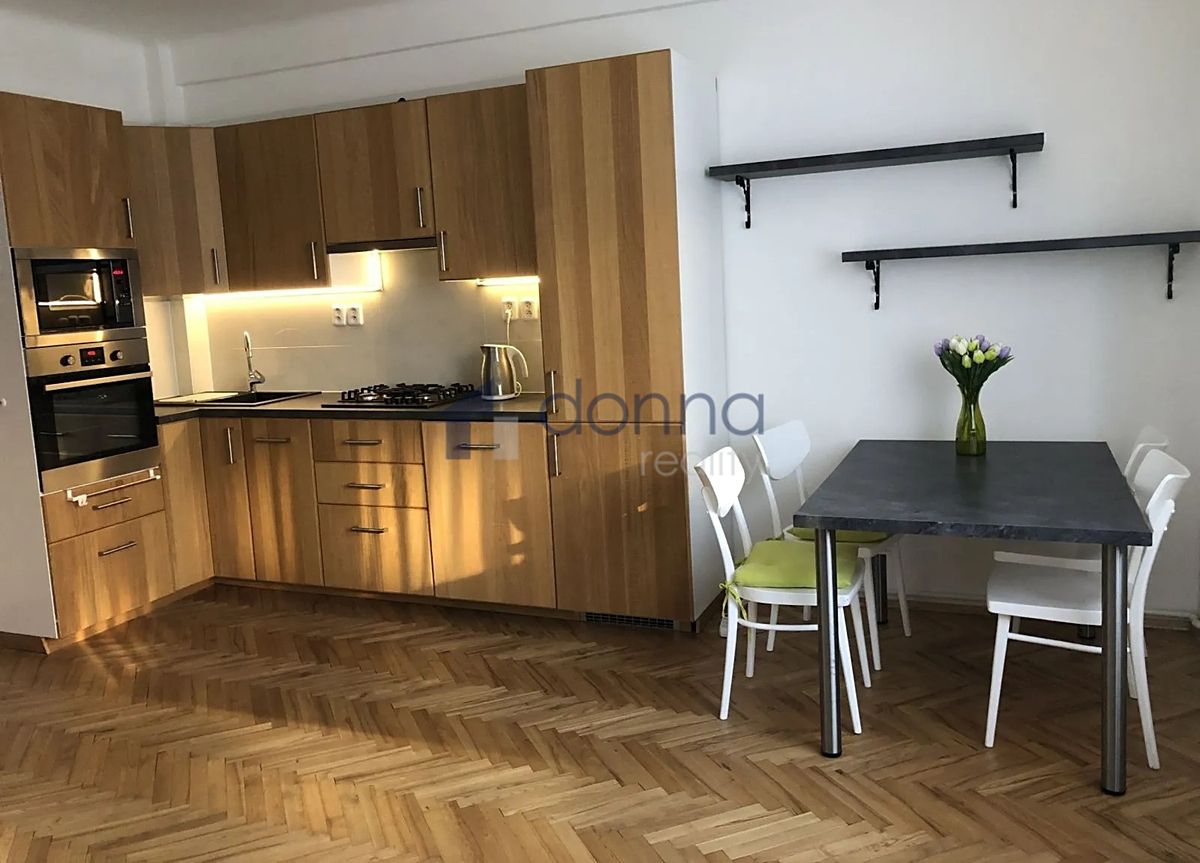Pronájem bytu 2+kk 44 m²