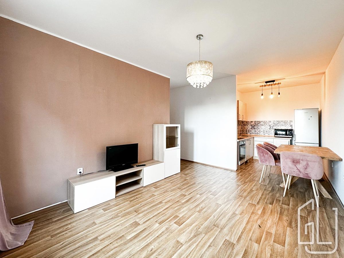 Pronájem bytu 2+kk 48 m²