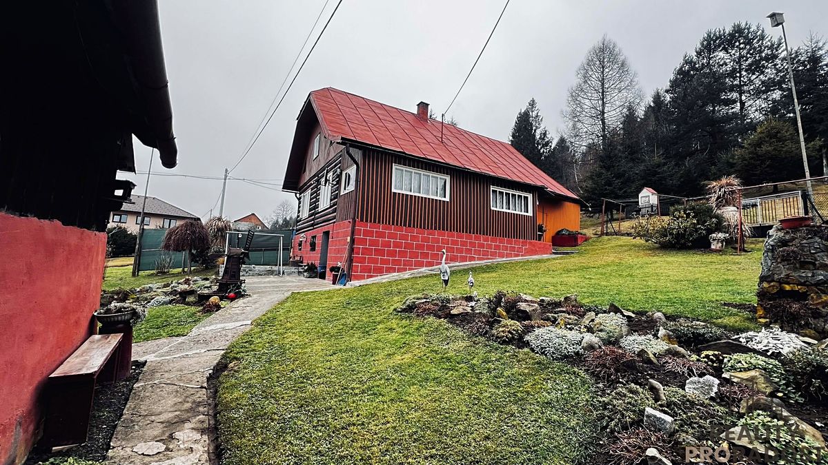 Prodej chalupy 325 m², pozemek 1550 m² – fotografie 3
