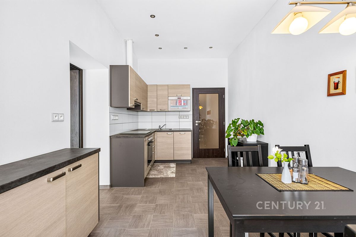 Prodej bytu 2+1 102 m² – fotografie 5