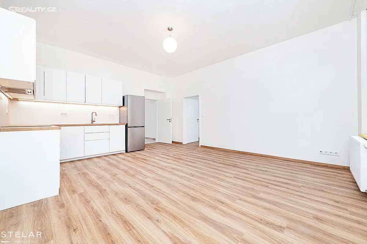 Pronájem bytu 3+kk 70 m² – pohled 4