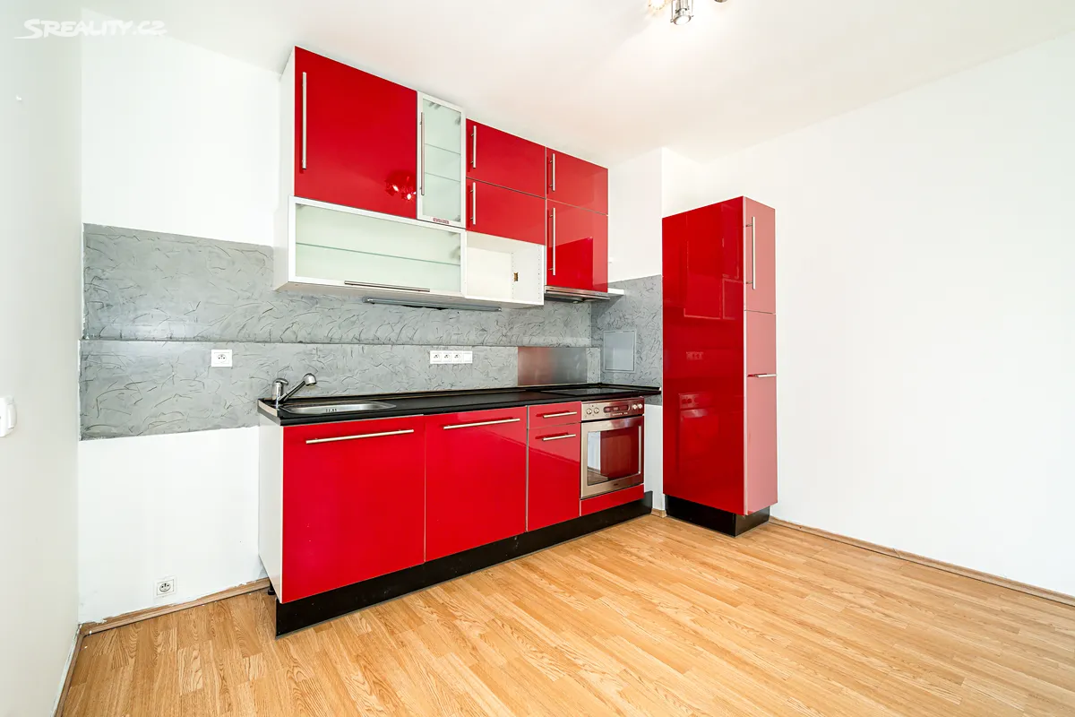 Pronájem bytu 2+kk 50 m², Praha
