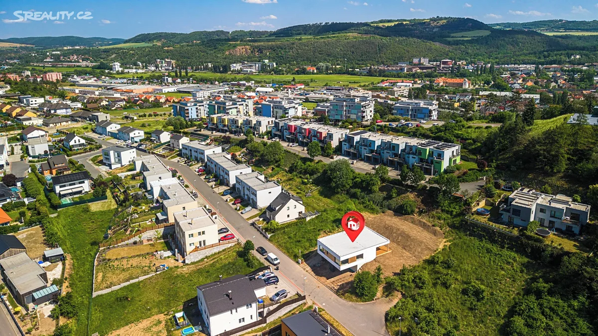 Prodej rodinného domu 180 m², pozemek 696 m² – pohled 6