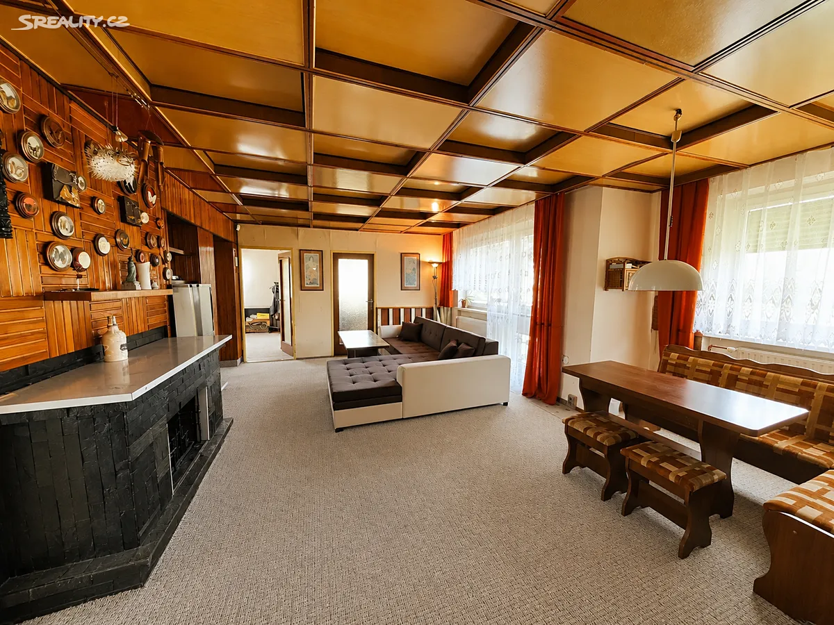 Prodej rodinného domu 240 m², pozemek 661 m², Český Těšín