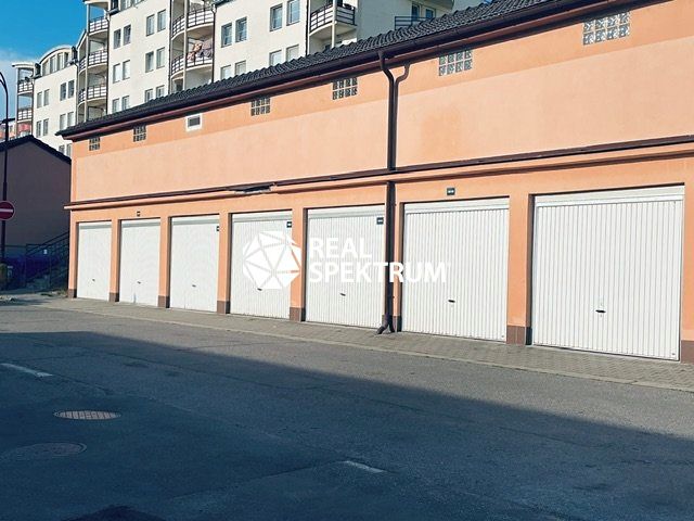 Prodej garáže 17 m²