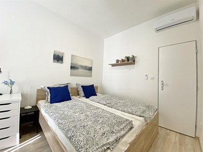 Pronájem bytu 1+kk 18 m²