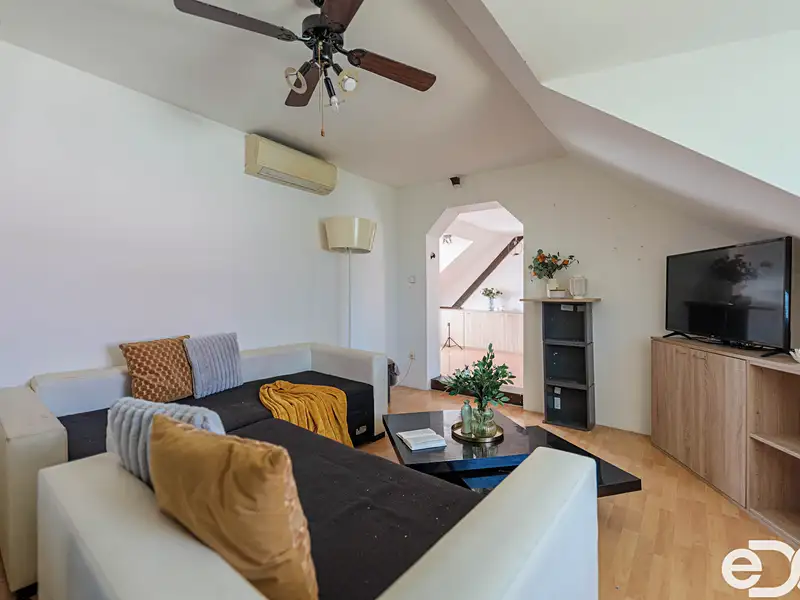 Prodej bytu 5+1 163 m², Sezemice – náhled fotky 3