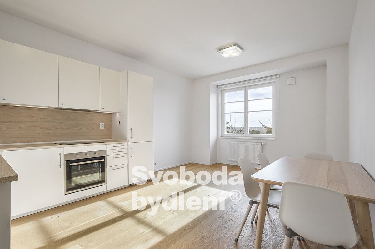Pronájem bytu 3+kk 69 m²
