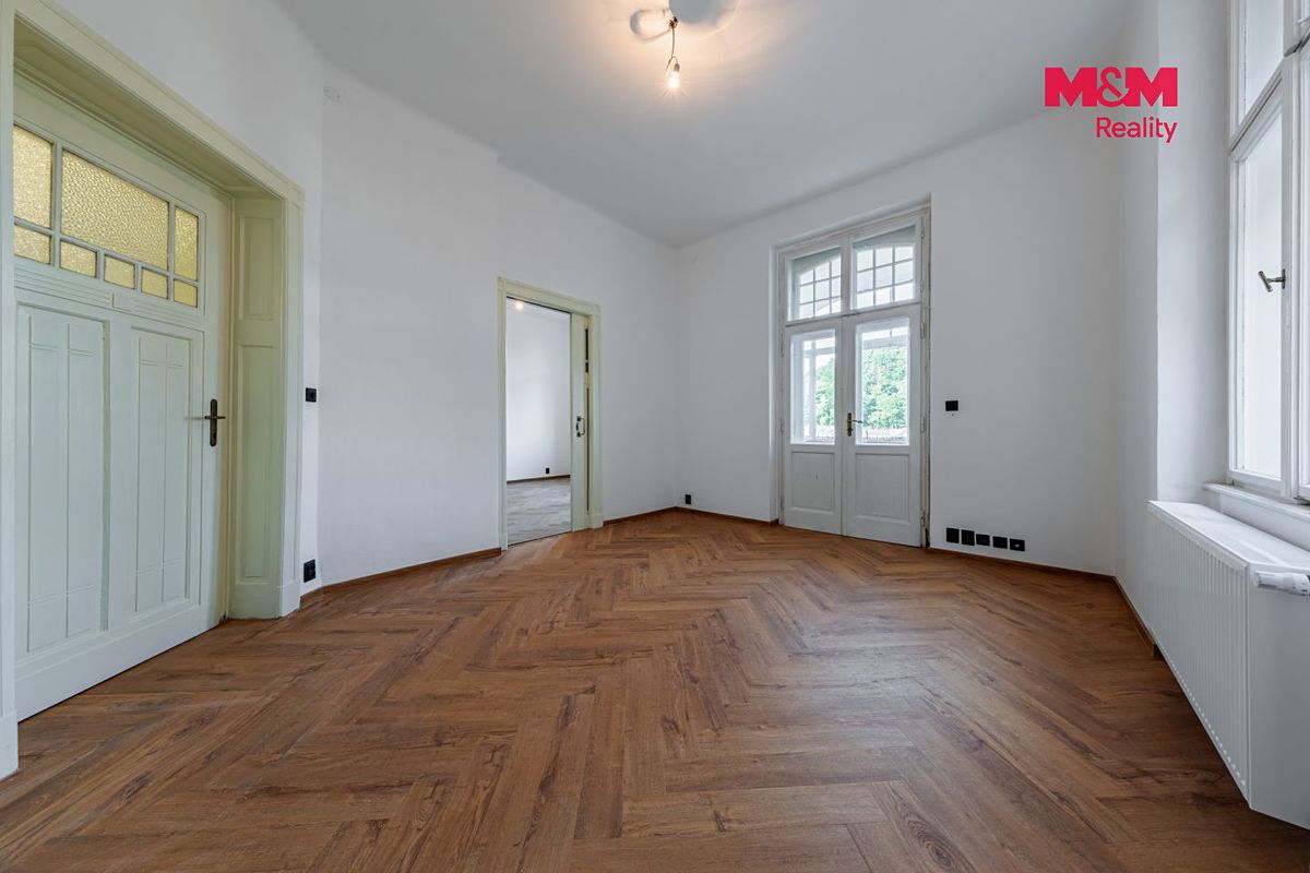 Pronájem bytu 2+1 83 m² – fotografie 2