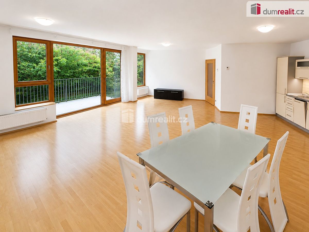 Pronájem bytu 2+kk 84 m²